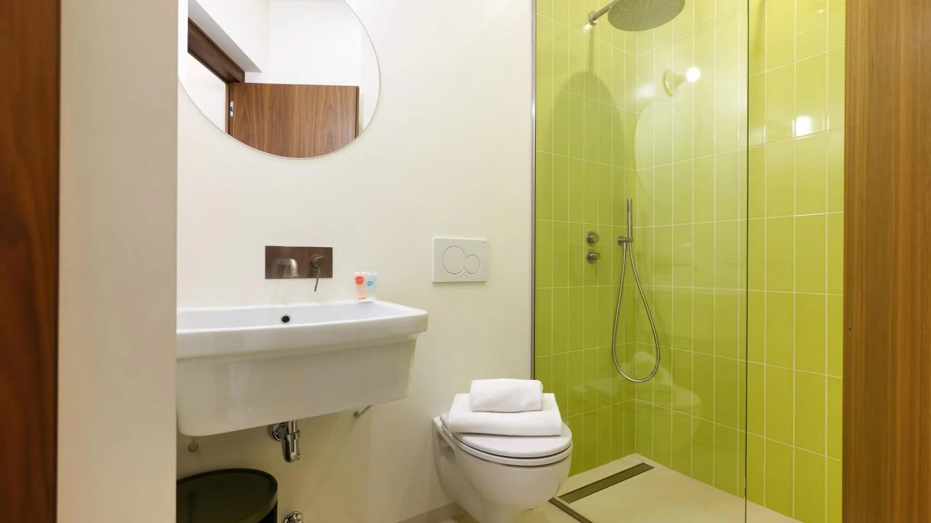 Contempora Apartments - Vanvitelli 49 Mediolan