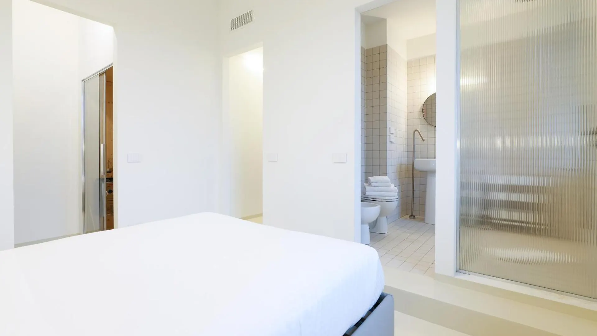 Contempora Apartments - Vanvitelli 49 Mediolan Włochy